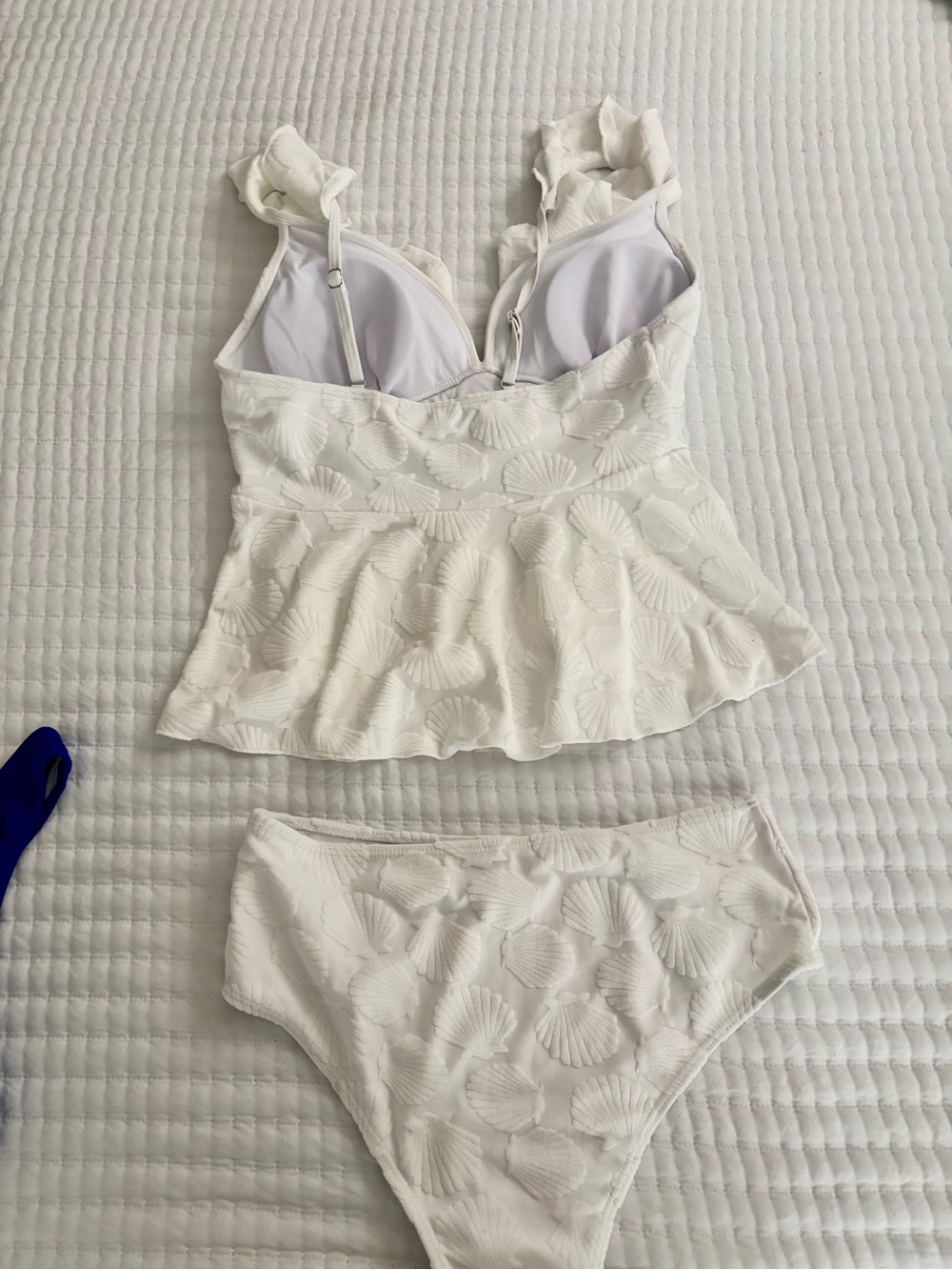 White Textured Shell Two-Piece Bikini Set - Picture 2 of 2